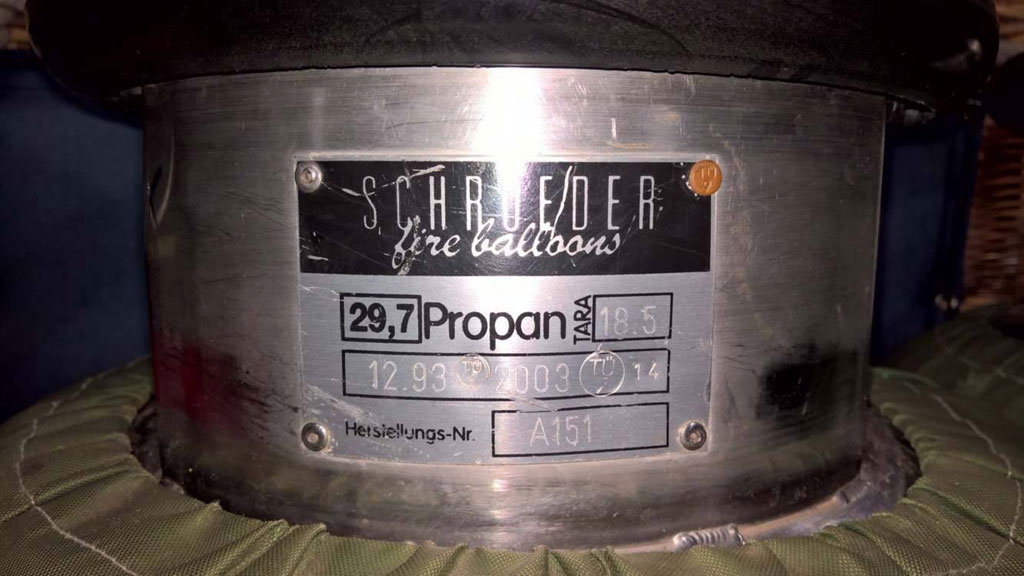 2x Schroeder VA70 cylinders
