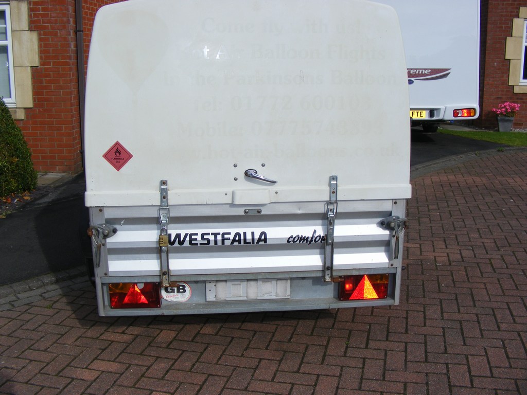 G-RIMB Lindstrand LBL 105A