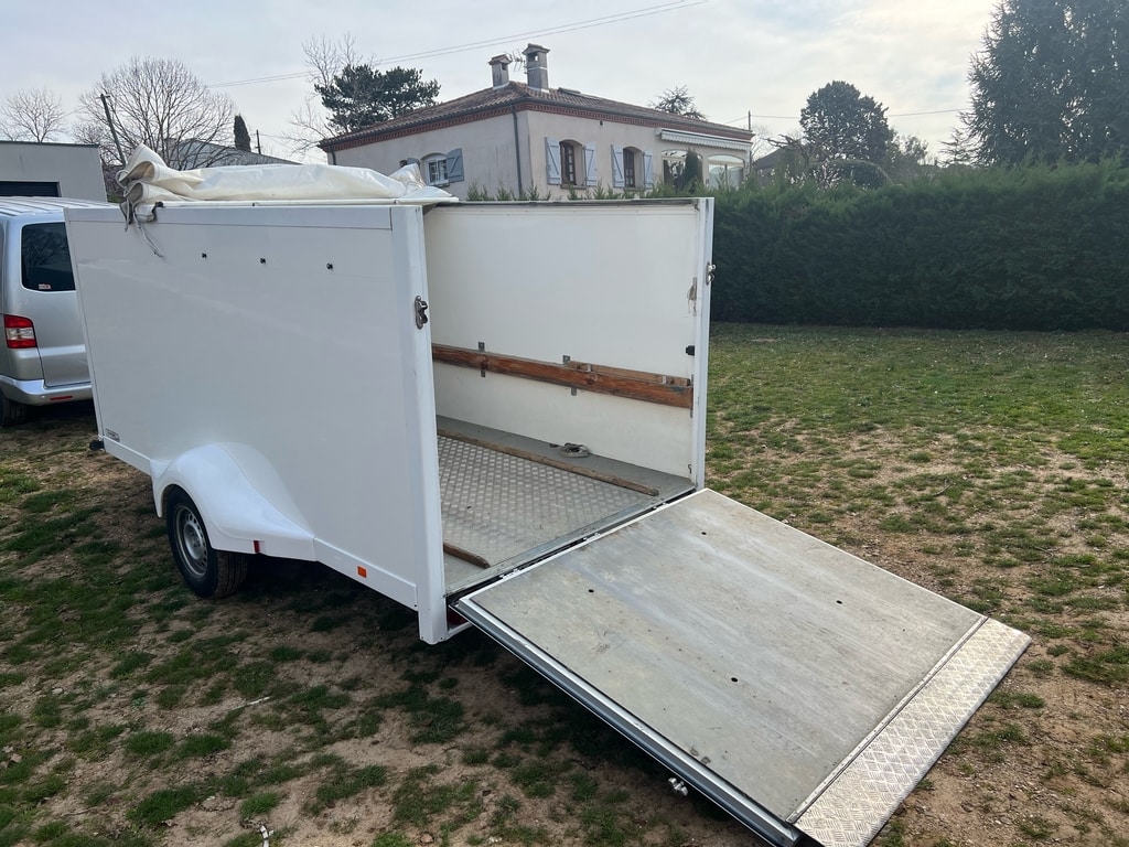 Verene single axle trailer