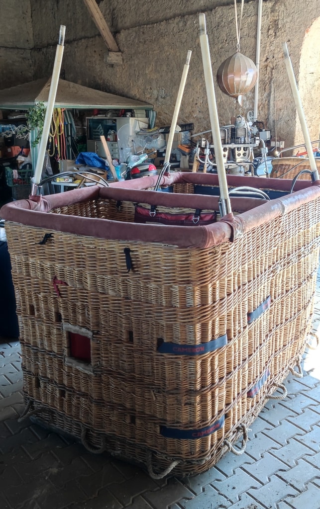 Cameron CB3238 partitioned basket