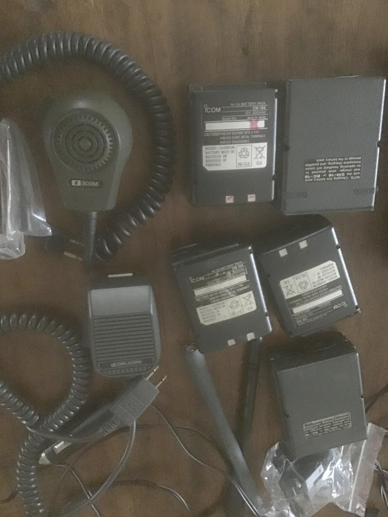 Various air band transceiver items