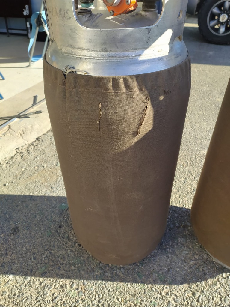 2x Worthington cylinder