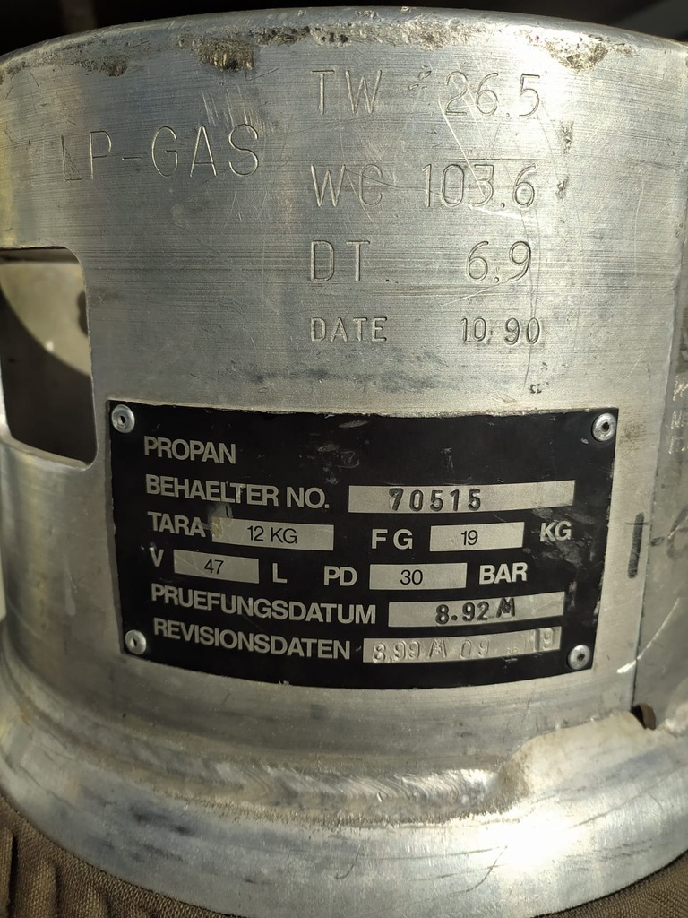 2x Worthington cylinder