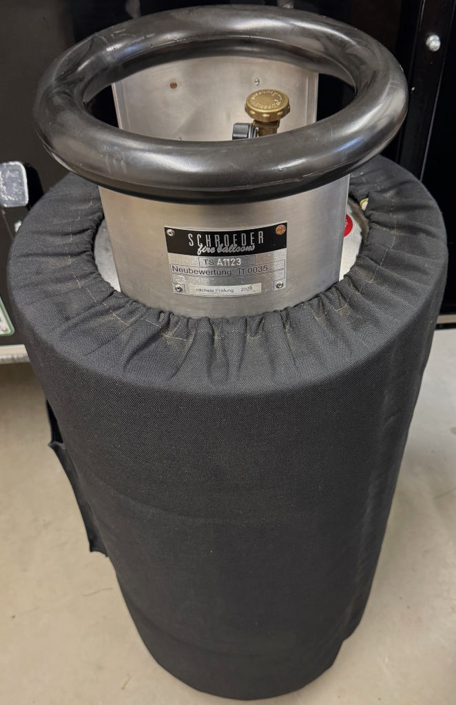 2x Schroeder VA70 cylinder