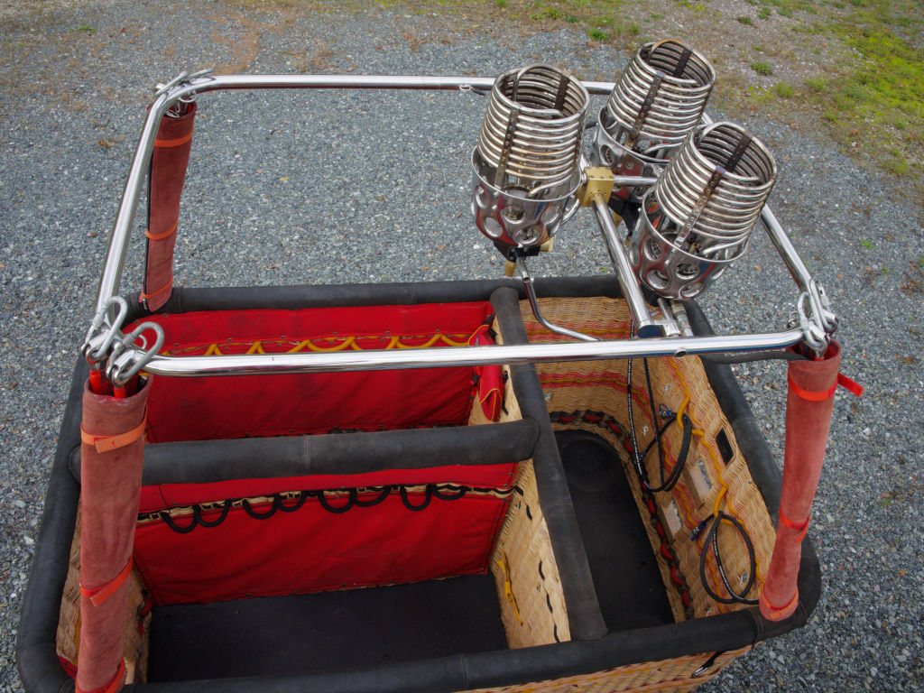 Lindstrand LBL single T bottom end